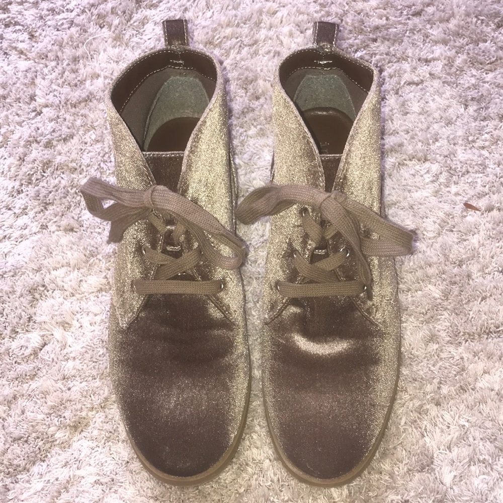 Indigo Rd. Brown Booties - Picture 2 of 5